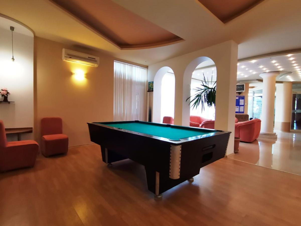 Paris Hotel Balchik Exterior photo