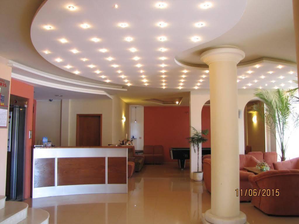 Paris Hotel Balchik Exterior photo